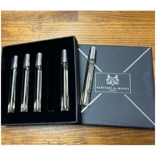 PARFUMS DE MARLY DELİNA EDP BAYAN ÇANTA SETİ ( 5 x 7,5 ML ) Extrait Erkek Decant Parfüm