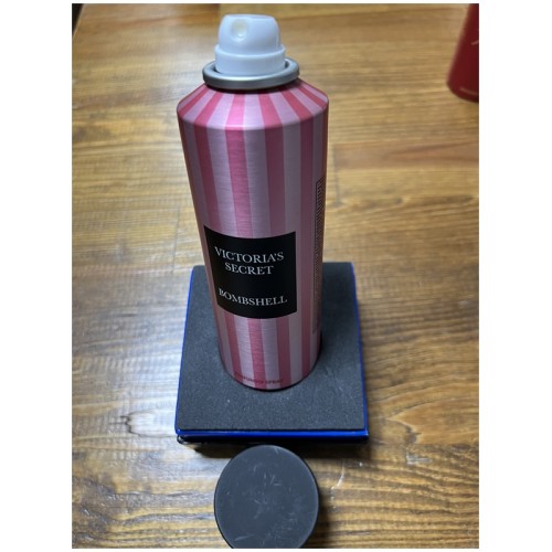 Victoria Secret Bombshell perfume Spray 200 ML Bayan DEODORANTI